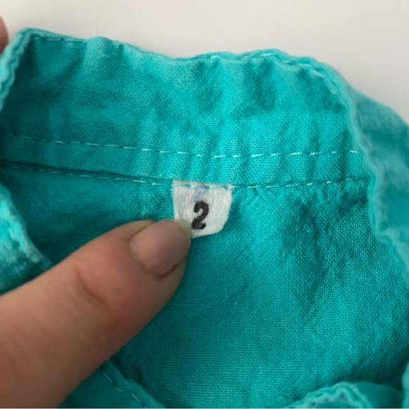 Toddler Button down Shirt Size 2T - Picture 3 of 5